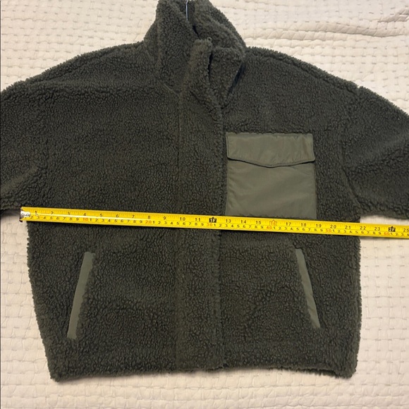 Abercrombie & Fitch Sherpa zip up - Picture 7 of 8